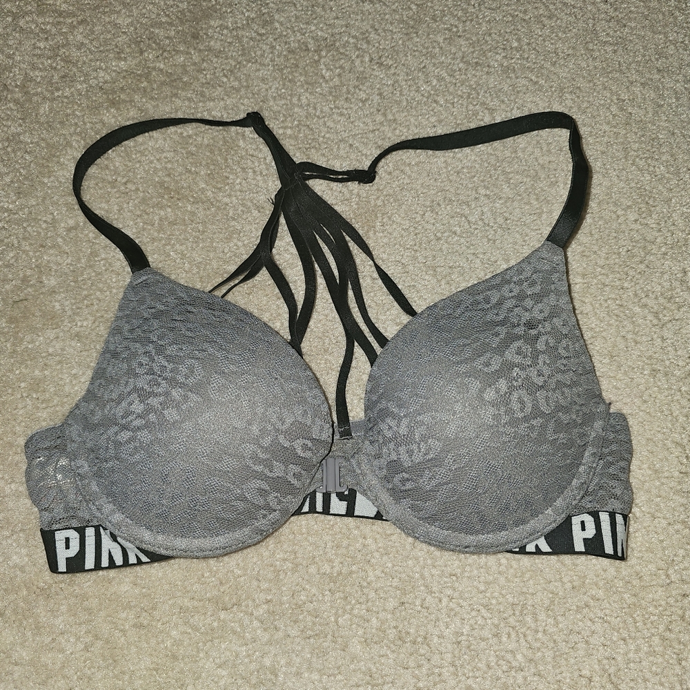 Victoria's Secret 32B bra